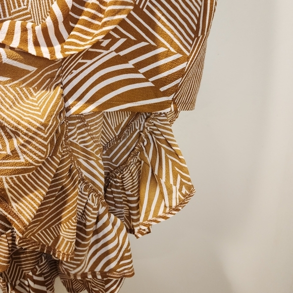 Boohoo music asymetrical high Low Skirt size 8 - Picture 5 of 11